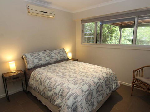 Two Sands Town House - Internet Find 2