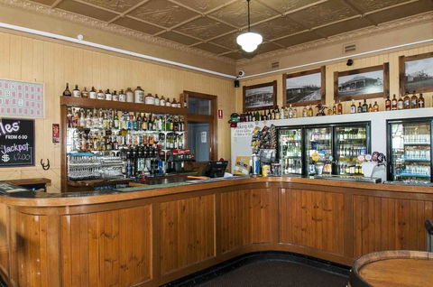 Ulmarra Hotel - Internet Find 2