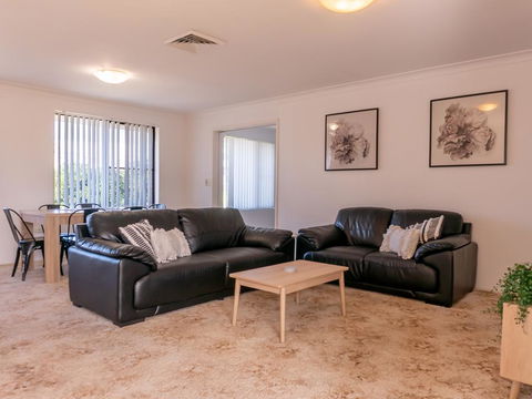 Unit 1@Tee Jays - Internet Find 2