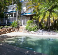 Utopia Beach House - Internet Find