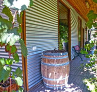Valley Farm Vineyard Villas - Internet Find