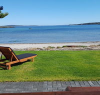 Vandy's shack at Mount Dutton Bay - ideal for couples and small families - Internet Find