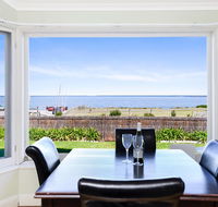 Victor Harbor Beachfront Bliss  WiFi - Internet Find