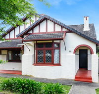 Victor Harbor Cottage 'Cornhill' - Pet Friendly - Internet Find
