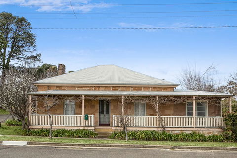 Victoria Cottage - Internet Find 0
