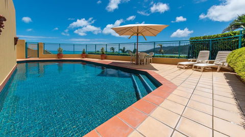 Views From Golden Orchid - Airlie Beach - Internet Find 0