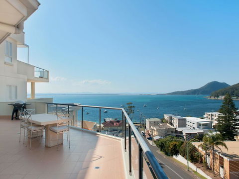 Views, Views & More Views, Sub-Penthouse In Shoal Bay - Internet Find 2