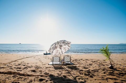 Villa Beach Palm Cove - Internet Find 2