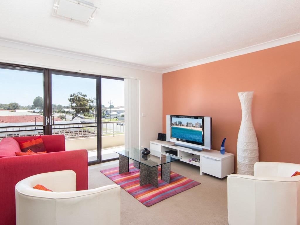 Sandbar NSW Internet Find