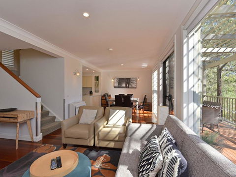 Villa Executive 2br Quattro Resort Condo Located Within Cypress Lakes Resort (nothing Is More Central) - Internet Find 0