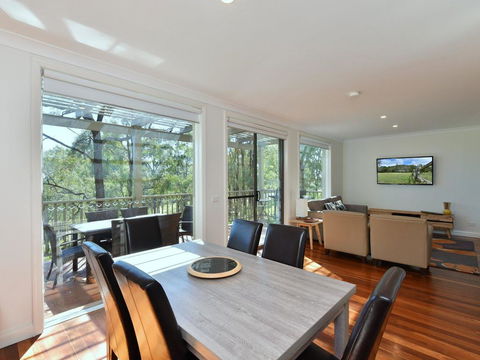 Villa Executive 2br Quattro Resort Condo Located Within Cypress Lakes Resort (nothing Is More Central) - Internet Find 2