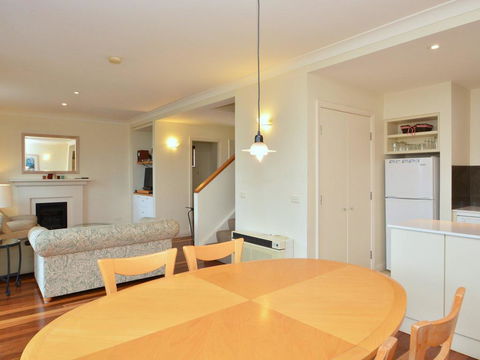 Villa Executive 2br Rose Resort Condo Located Within Cypress Lakes Resort (nothing Is More Central) - Internet Find 3