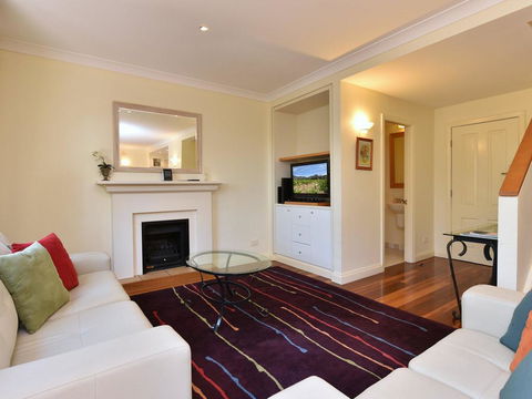 Villa Executive 2br Shiraz Resort Condo Located Within Cypress Lakes Resort (nothing Is More Central) - Internet Find 3