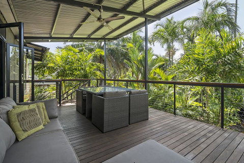 Villa Frangipani - Internet Find 0