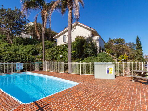 Villa Manyana 09 - Internet Find 1
