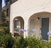 Villa Manyana 16 - Internet Find