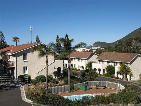 VILLA MANYANA 7 - Internet Find 0