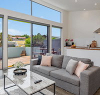 Walk to Salamanca Queens Cottage LUX 3bdm Queens Cottage - Internet Find