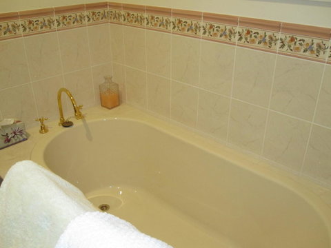 Walton House Bed & Breakfast - Internet Find 3
