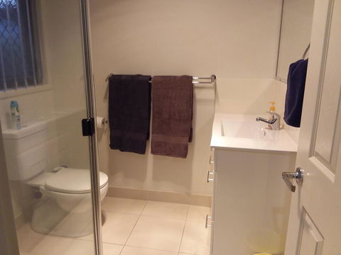 Waratah And Wattle Apartments - Internet Find 1
