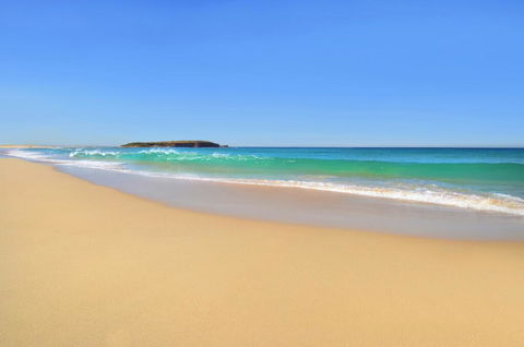 Warilla Sands - Internet Find 0