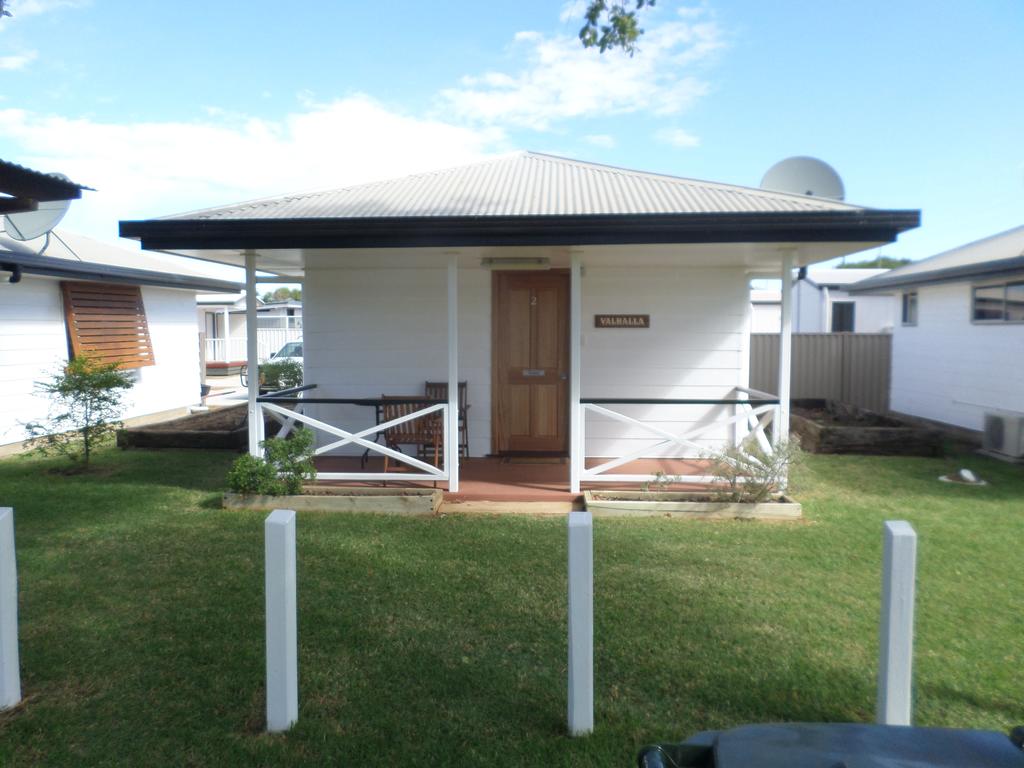 Widgeegoara QLD Internet Find