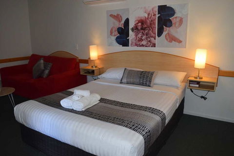 Warwick Vines Motel - Internet Find 0