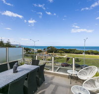 WATERFRONT THREE- In the heart of Lorne - Internet Find