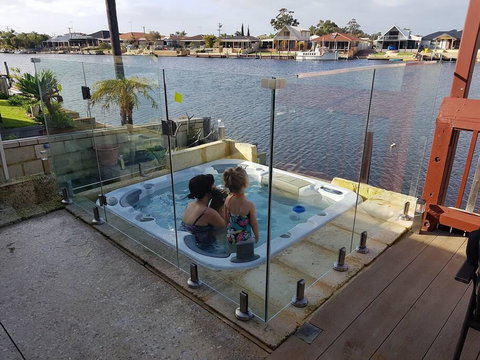 Waterside Resort Style - Internet Find 3