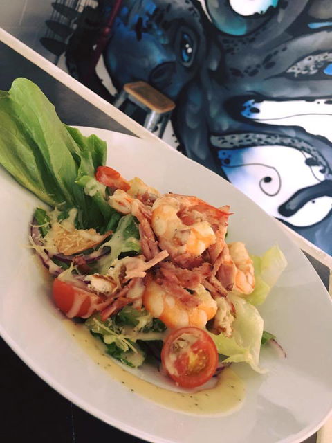 71 Wharf Restaurant - Internet Find 4
