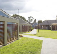 Western Sydney University Village - Hawkesbury - Internet Find