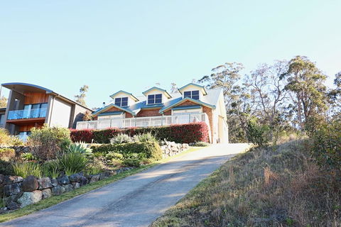 Whale Cove Circuit - Internet Find 0
