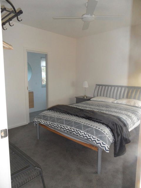 WHITE SHELLS HOLIDAY RENTAL - Internet Find 3