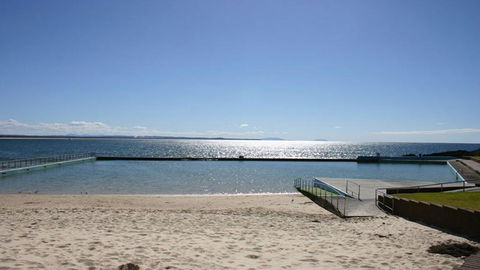 Whitesands 301 - Main Beach Location - Internet Find 1