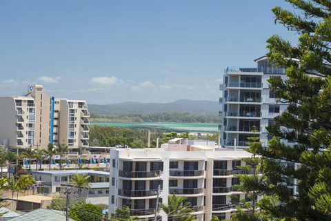 Whitesands, Unit 602, 34-38 North Street - Internet Find 3