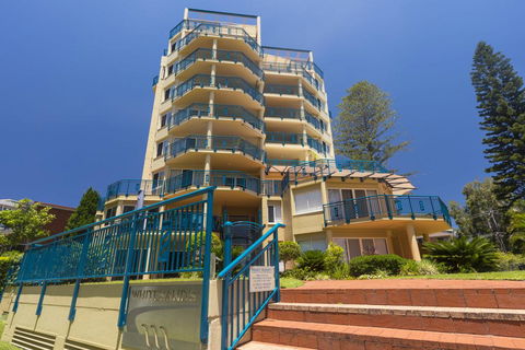 Whitesands, Unit 602, 34-38 North Street - Internet Find 1