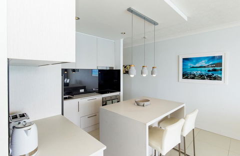 Whitsunday Apartment 1306 - Internet Find 1