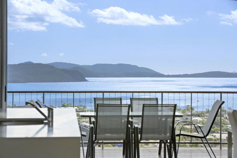 Whitsunday Views - Airlie Beach - Internet Find 1