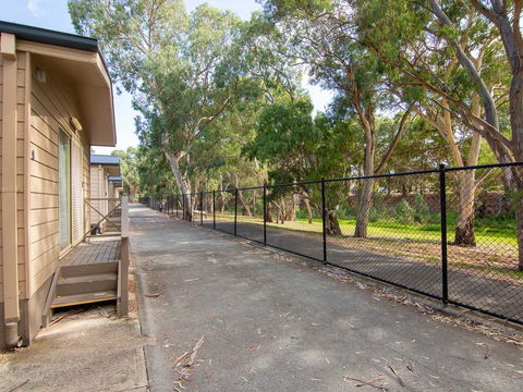 Windsor Gardens Caravan Park - Internet Find 2