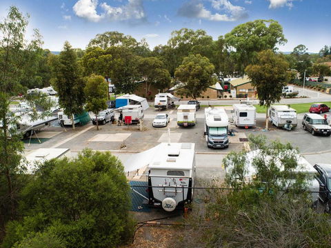 Windsor Gardens Caravan Park - Internet Find 3