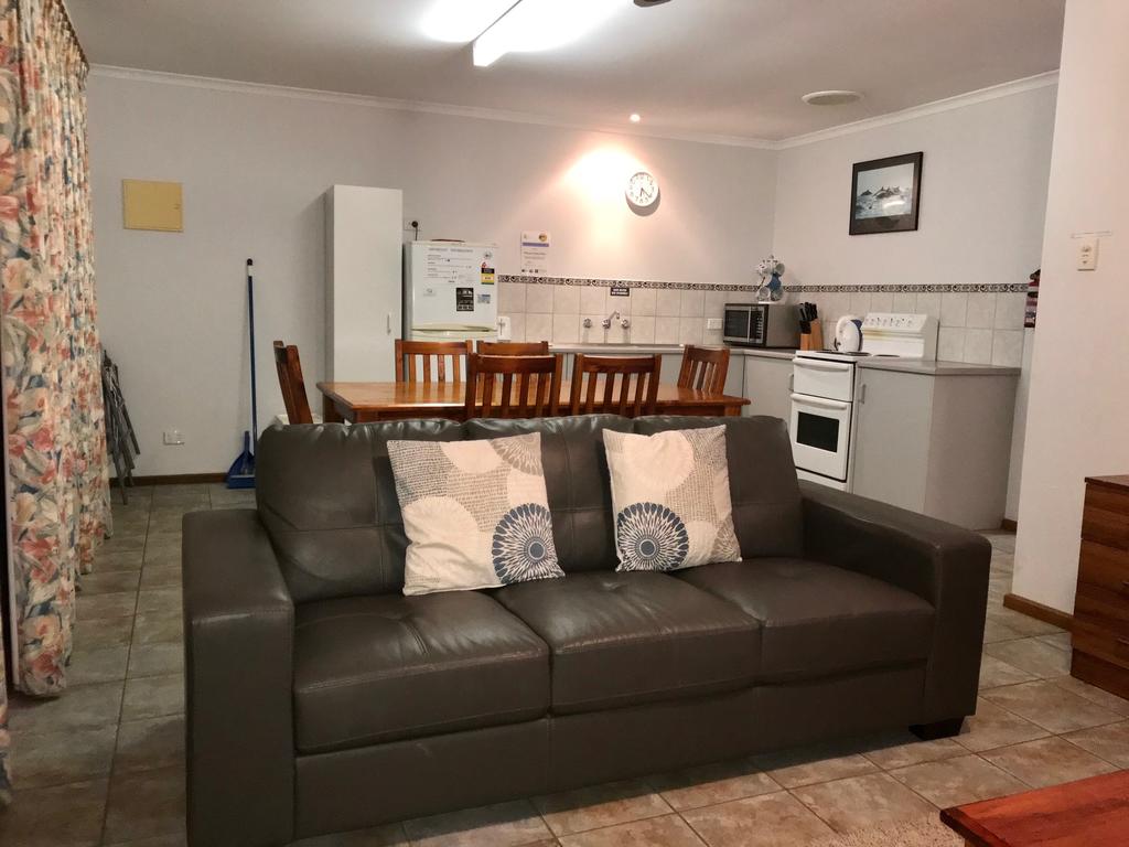 Hanson Bay SA Internet Find