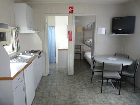 Wodonga Caravan & Cabin Park - Internet Find 1