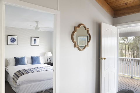 Worthington's Guest Cottage - Internet Find 2