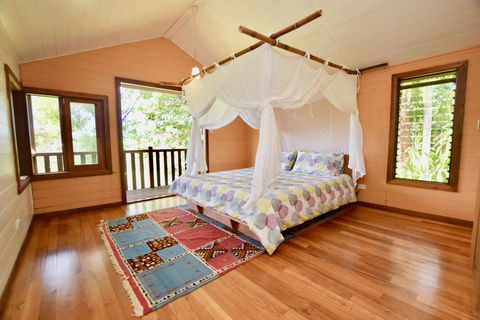 Wyndella Retreat - Internet Find 3