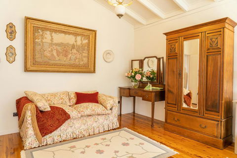 Wyndover Mountain Retreat - Internet Find 3