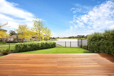 Xus Residence - Internet Find 1