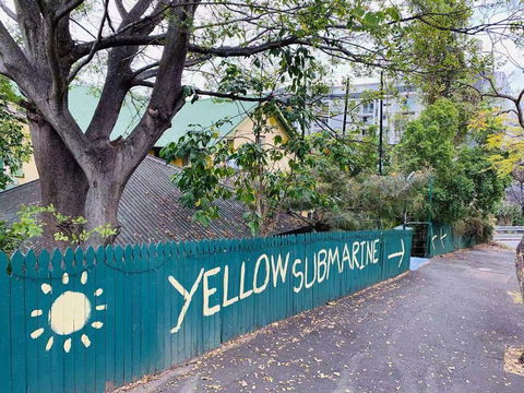 Yellow Submarine Backpackers - Internet Find 0