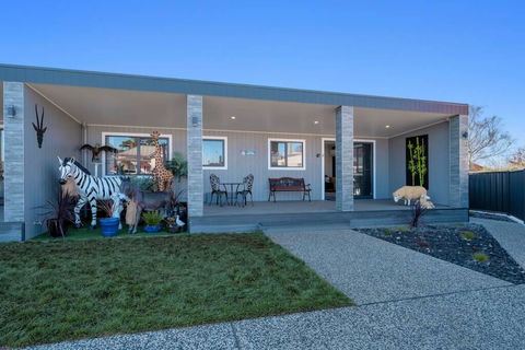 Zoo Villas: Villa Giraffe - Central Wynyard - Internet Find 2