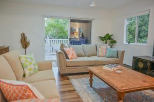 Currimundi Beach House - 1min To Currimundi Lake & Beach - Internet Find 4