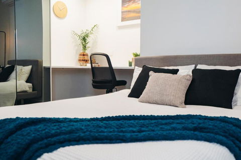 Peaceful & Quiet Near Beach, Cafe's & Hospital - Internet Find 0